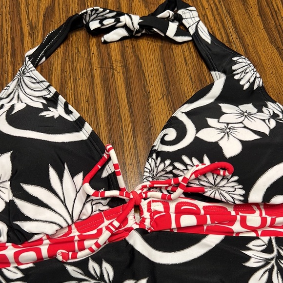 Sonoma Swimsuit Top Size 14 - Picture 3 of 4